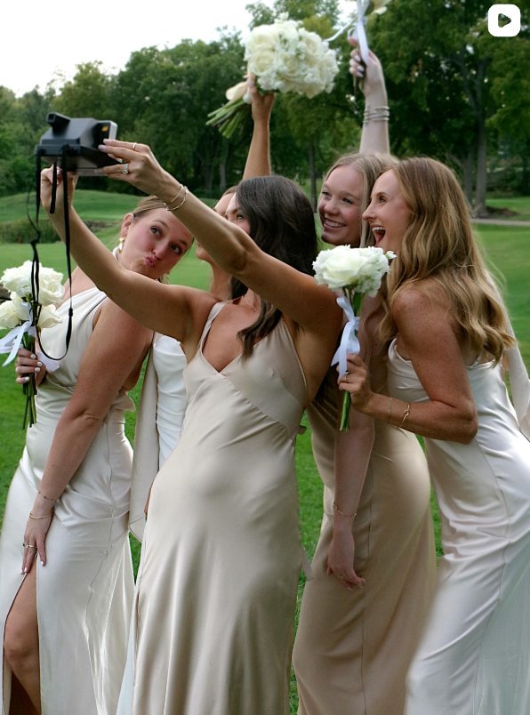 Captured by Carody wedding content